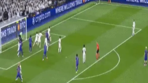 萨拉赫告别利物浦：赛后绕场致谢，球迷感动泪目