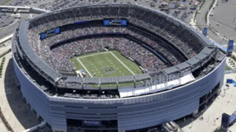 “NBA球星怒揭：子仇未报？哈里伯顿传遭恶拳恐吓”